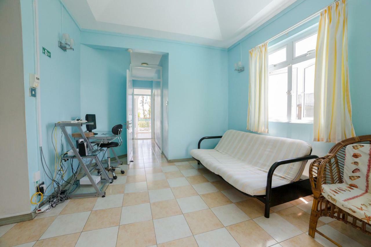 Villa Bella Charming Beachfront Guesthouse Blue Bay Kültér fotó